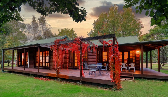 Beechworth Cedar Cottages