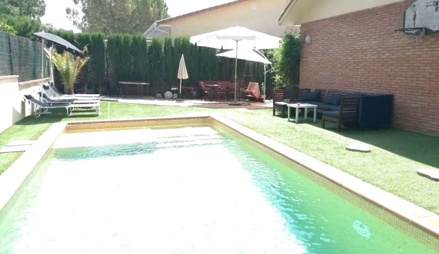 Begues: HOUSE WITH POOL NEAR BARCELONA AND BEACHES, PERFECT FAMILIES.