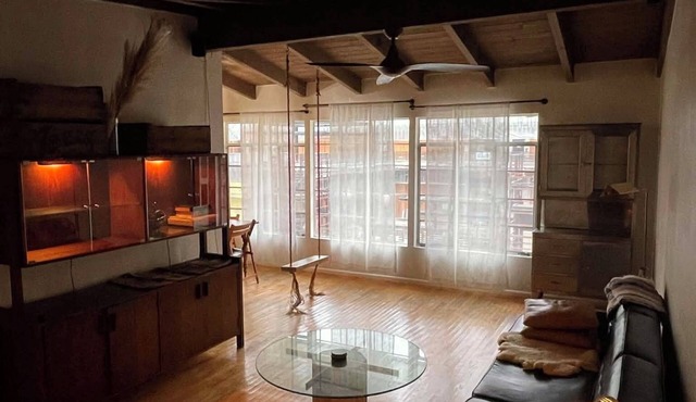 Bel Air/Brentwood Midcentury 1BR/1BA Apartment Opposite the Getty