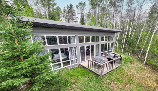 Bel Air Tremblant L'ETOILE : 2 CHAMBRES, JACUZZI PRIVÉ