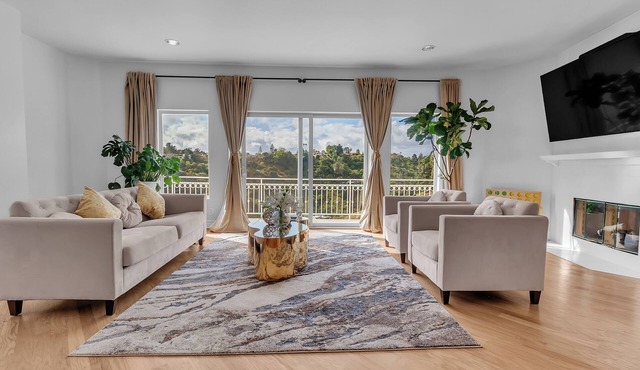 Bel Air villa with canyon and partial ocean views