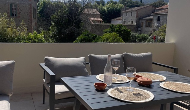 Bel Appartement, Cœur de Village et Terrasse Plein sud