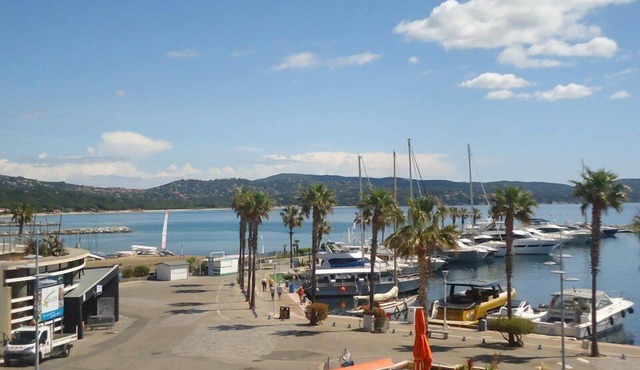 Bel appartement face mer 100m plages WIFI