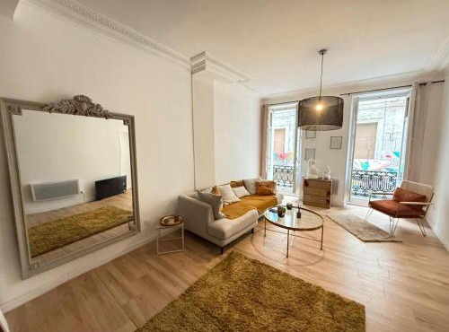 Bel appartement 1er étage au centre ville de Carpentras