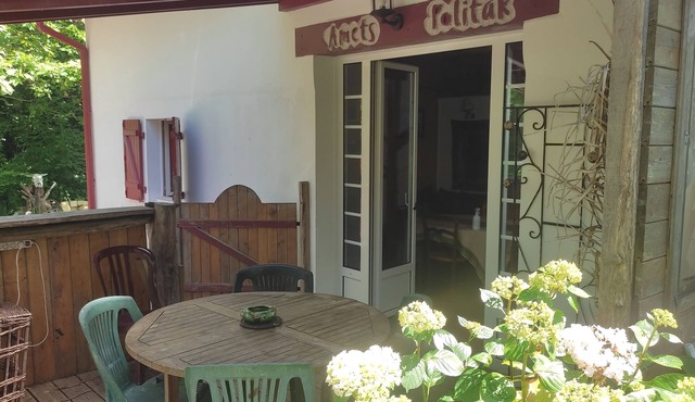 Bel Appartement Athypique Dans un Endroit Bucolique et Tranquille!