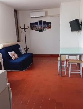 Bel Appartement Fonctionnel,2 grandes chambres separer plus un bz,WI FI,Clim