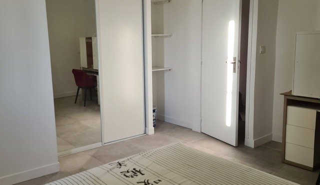 Bel Appartement Refait à Neuf à 15 min du Centre de Nîmes