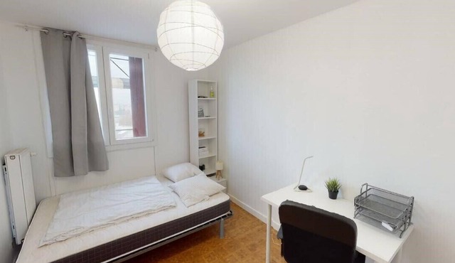 Bel Appartement Situé au Cœur du Mans