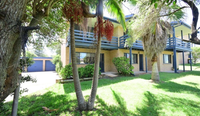 Bel's Old Bar, TOP NOTCH