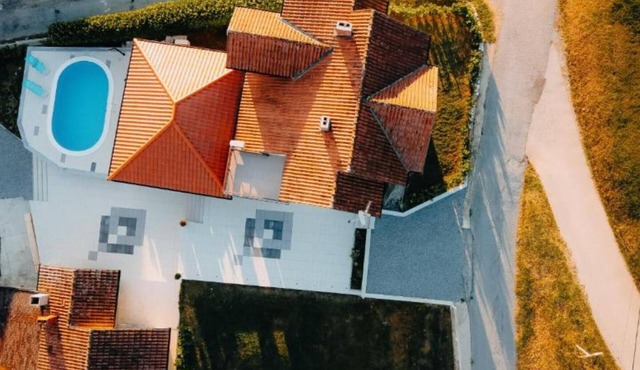 Belajec Wine & Nature Retreat - Two Bedroom Villa with the Pool