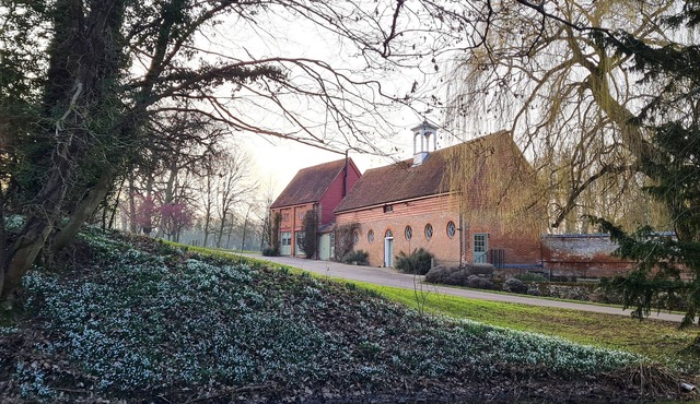 Belchamp Hall Hayloft and Stables, Belchamp Walter
