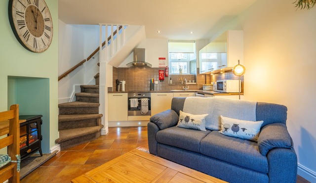 Bell Cottage - Short stroll to Cockermouth Town Centre