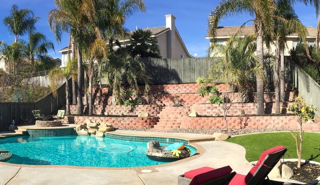 Bell Rock Retreat, Near Temecula Wine-Country, w/Pool & Spa