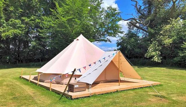 Bell Tents in Swannington with BBQ & Garden