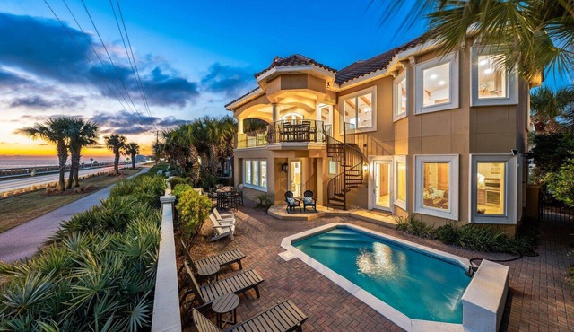 BELLA COSTA: Private Beach! Unrivaled Luxury! Gulf Front w/Private Pool! 4 King Bedrooms!