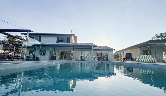 Bella Luna Beach Front - 3 bed