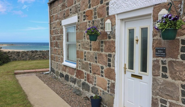 Bella's Beach Cottage