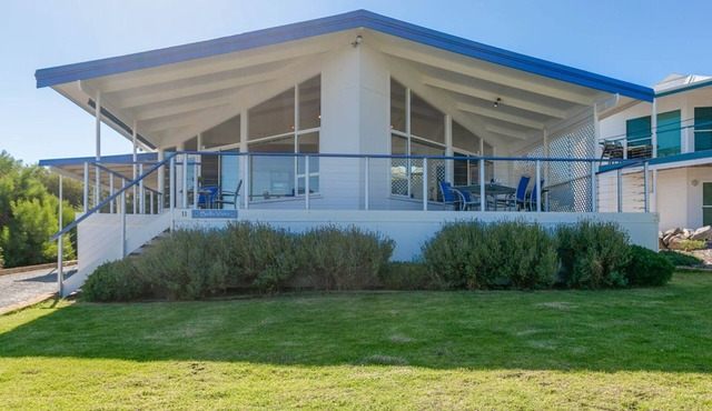 Bella Vista - 11 Bennett Street