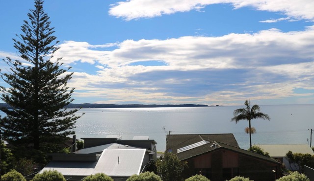 Bella Vista Batehaven - Ocean Views and Pool