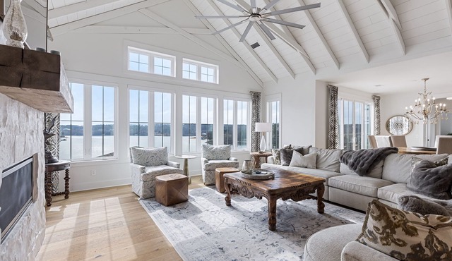 Bella Vista on Lewis Smith Lake