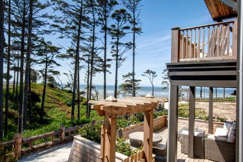 Bella Vita by Seabrook Hospitality