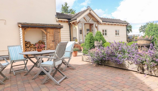 Bellamour End Cottage