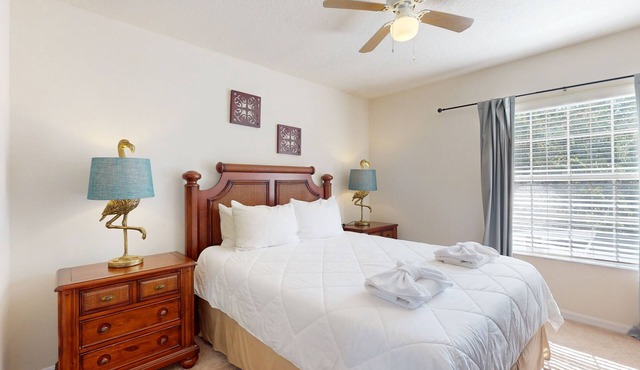 BellaVida Resort townhome - private plunge pool, minutes to Disney, dog-friendly
