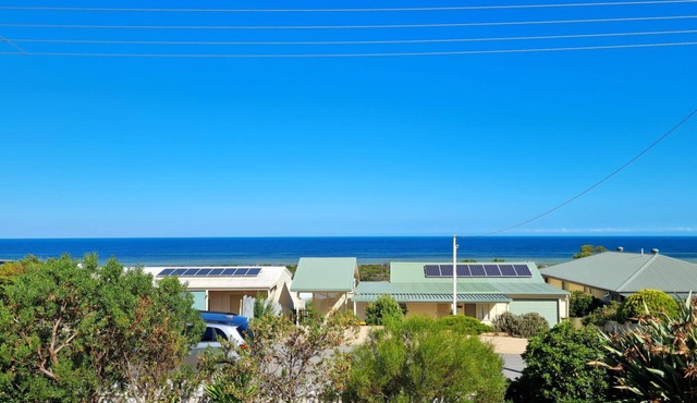 Bellavista, Tiddy Widdy Beach