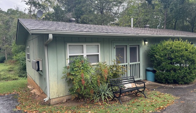 Bellawood Resort #5 - Lake Cabin with boat slip