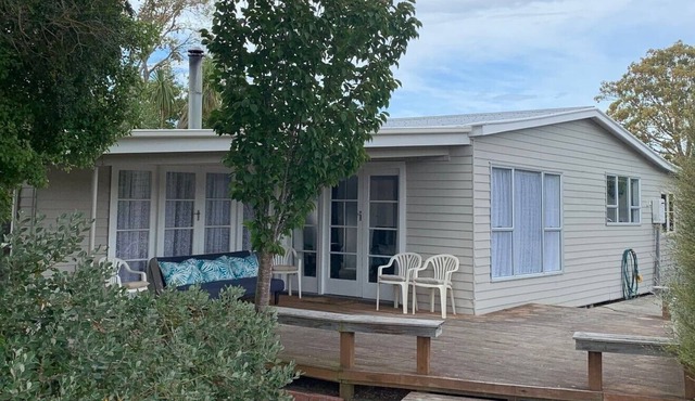 Bellbird Bach by the Beach