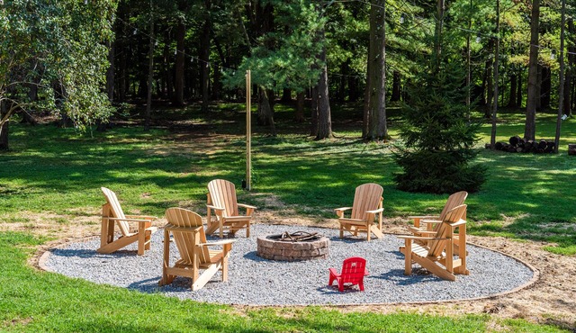 Bellbrook | Professionally Remodeled | 10 Acres in the Woods w/Zipline!