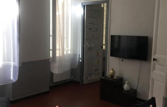 belle appartement situer vers le Parc Lomchamp