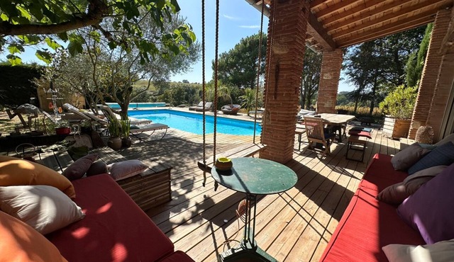 Belle Ferme de Caractère Rénovée Avec Piscine