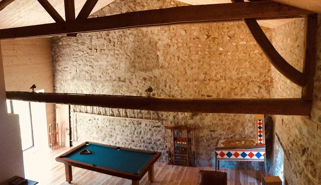 Belle Ferme Rénovée 220 m2 au Milieu des Champs et des Bois