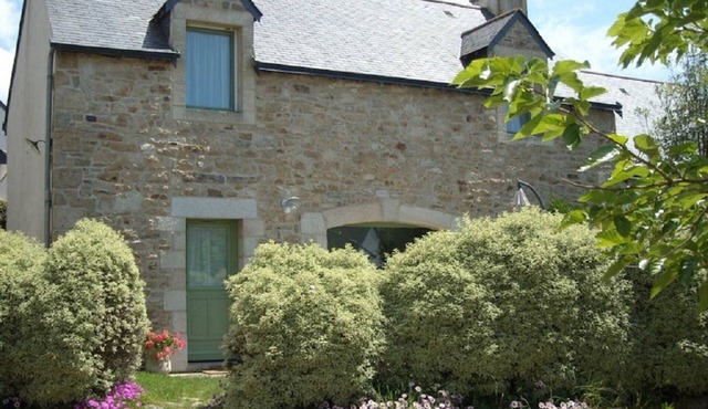 Belle Île cottage with swimming pool