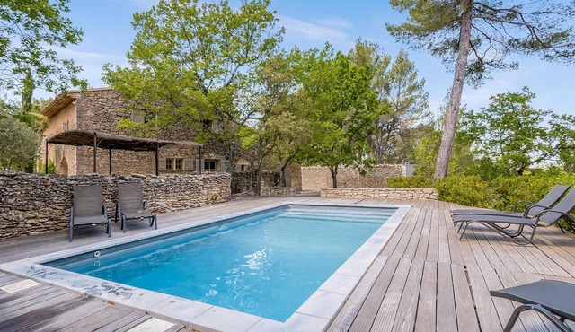 Belle maison à Lacoste