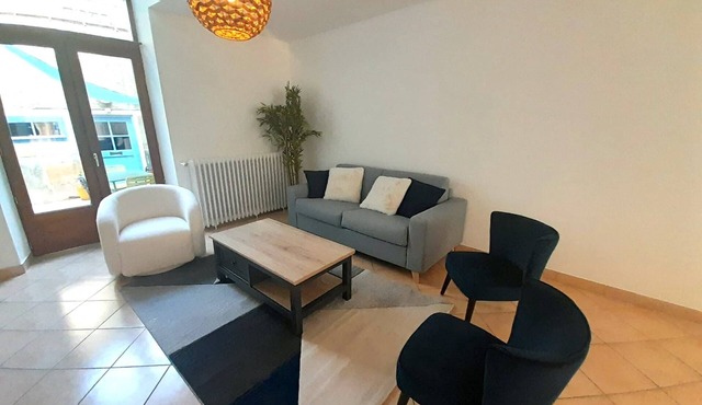 Belle Maison 3 chb-8 pers-cour-Vatan centre