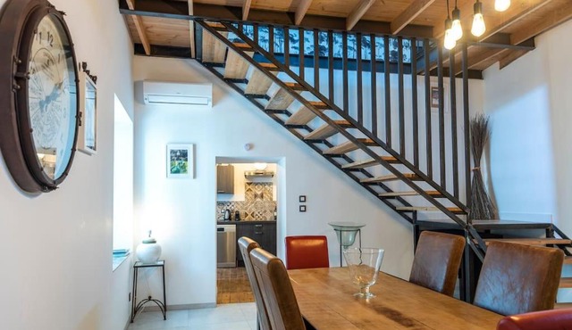 Belle Maison avec Terrasse en Provence