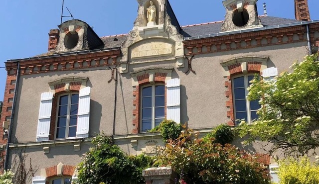 Belle Maison dans une ancienne école