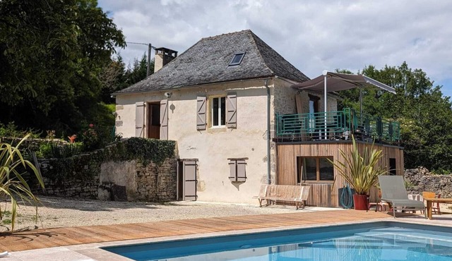 Belle Maison de Vacances Avec Piscine au Cœur de la Vallée de la Dordogne