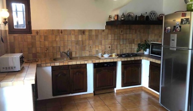 Belle Maison Spacieuse au Calme