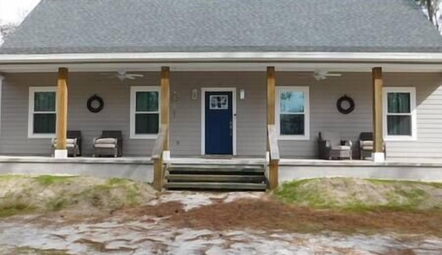 Belle Pines Retreat - Pine Shaded Hideaway