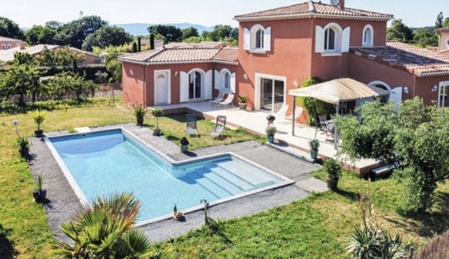 Belle Villa Pour 8 Personnes Avec Piscine Privée Dans le Golf de la Valdaine