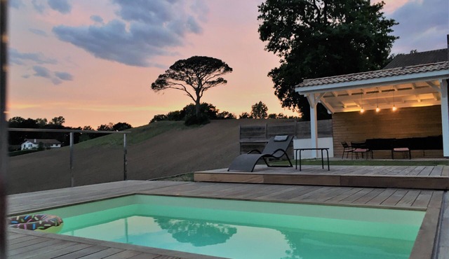 Belle Villa Avec Piscine, Calme, Proche des Plages, Entre Landes et Pays Basque