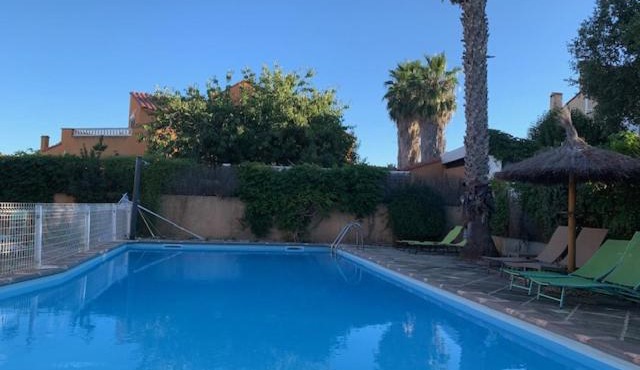 BELLE VILLA AVEC PISCINE