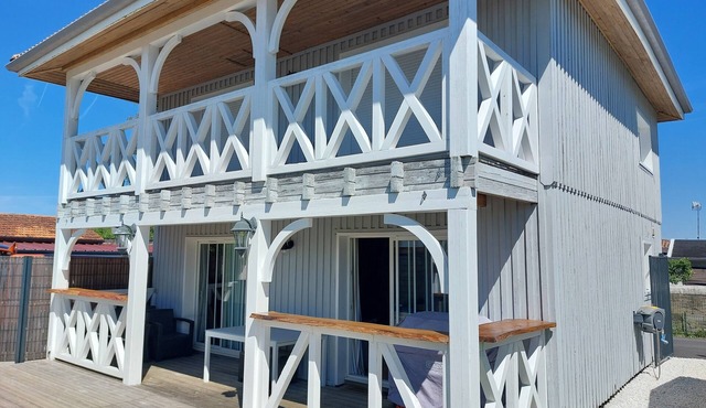 Belle Villa Bois Gujan Mestras Avec Terrasse Bois Voilee
