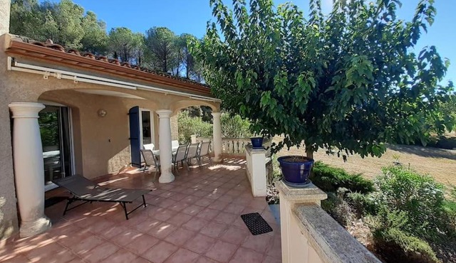 Belle villa entre garrigue et rivière