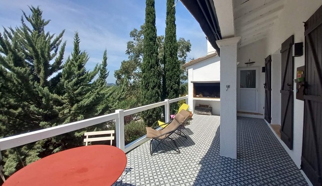 Belle Villa Avec vue Exceptionnelle à 2 km de Pézenas