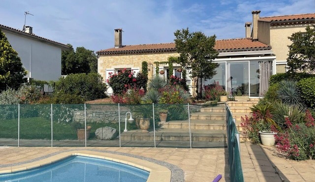 Belle Villa Languedocienne Avec Piscine au Calme