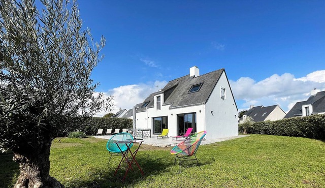 Belle Villa Rénovée, 5 Chambres, Plage à Pied, Tennis, Jardin
